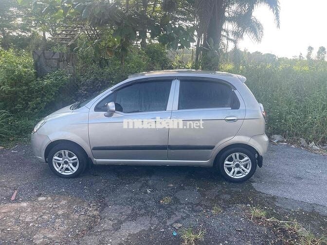 Chevrolet Spark 2010 LT 0.8 AT - 6879 km