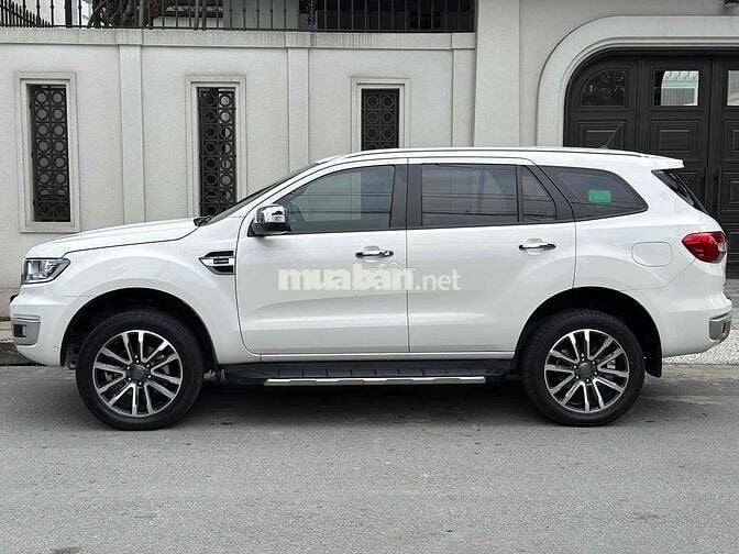 Ford Everest 2019 Titanium 2.0L 4x4 AT - 90000 km