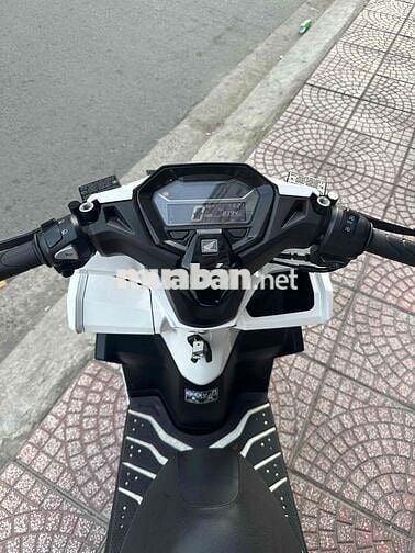 VARIO 160 ABS 2023 Trắng Đen BSTP Chính Chủ