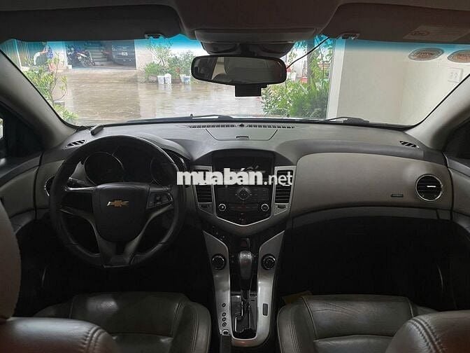 Chevrolet Cruze 2010 LTZ 1.8 AT - 110000 km