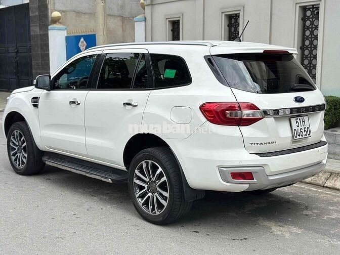 Ford Everest 2019 Titanium 2.0L 4x4 AT - 90000 km