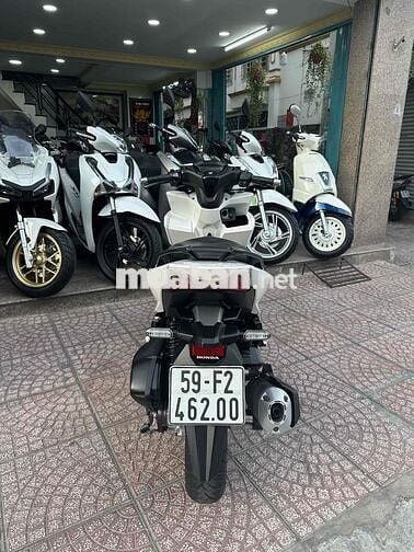 VARIO 160 ABS 2023 Trắng Đen BSTP Chính Chủ