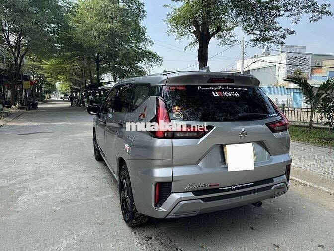 Xpander 2022 AT Premium 535tr fix