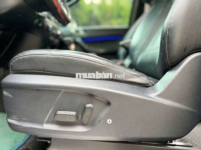 FORD EVEREST 2.0 TITANIUM 4x2 20219 - 87000 km