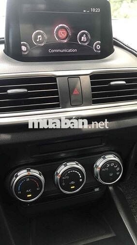 Mazda 3 2018 1.5 AT - 95000 km