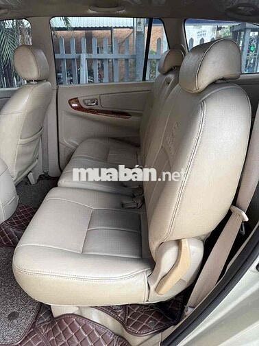 Toyota Innova 2008 G