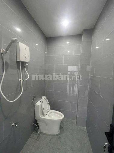 Bán gấp căn nhà cấp 4, SHR, mới keng, 67m2, TT. Củ Chi (cũ), Giá 860tr