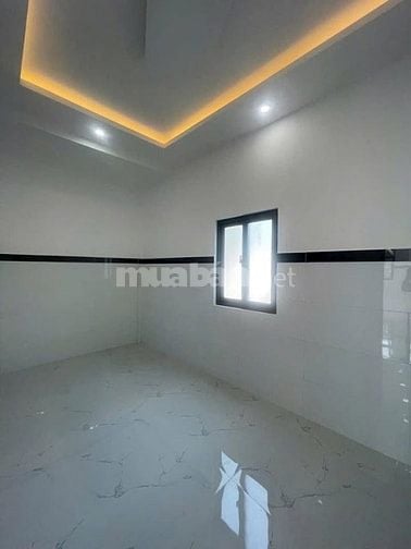 Bán gấp căn nhà cấp 4, SHR, mới keng, 67m2, TT. Củ Chi (cũ), Giá 860tr
