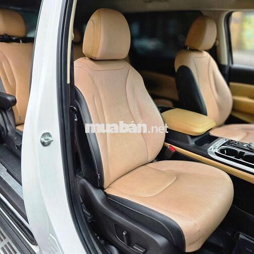 Kia Carnival 2022 2.2D Premium 8 chỗ - 69000 km