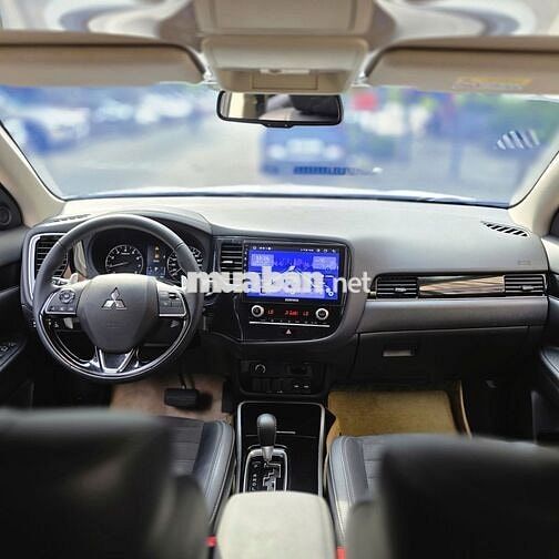 Mitsubishi Outlander 2022 2.0 CVT - 46000 km