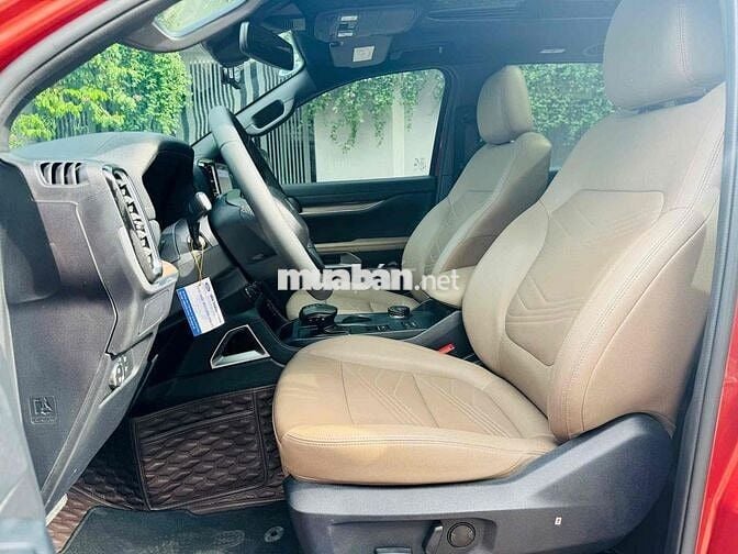 Ford Everest 2023 Titanium 2.0L 4x4 AT - 50.000km