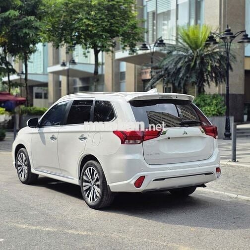 Mitsubishi Outlander 2022 2.0 CVT - 46000 km