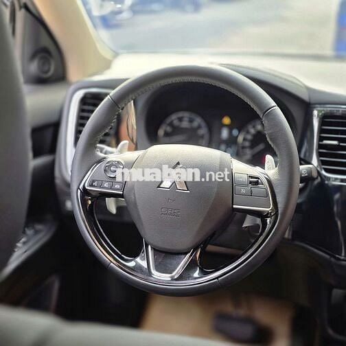 Mitsubishi Outlander 2022 2.0 CVT - 46000 km