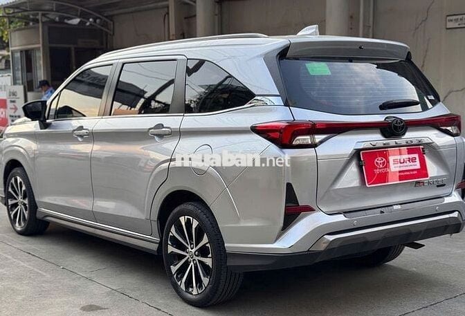 Toyota Veloz Cross 2023 - 43269 km