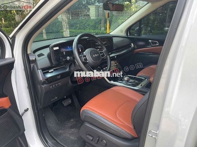 Kia Carnival Premium 2.2D 2022