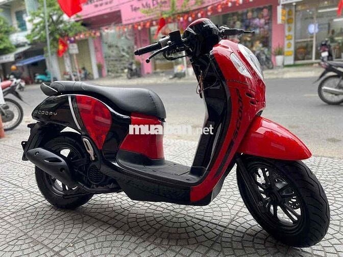 Scopy đỏ đen 2022 xe đẹp nguyên rin như mới
