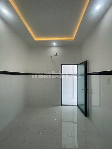 Bán gấp căn nhà cấp 4, SHR, mới keng, 67m2, TT. Củ Chi (cũ), Giá 860tr