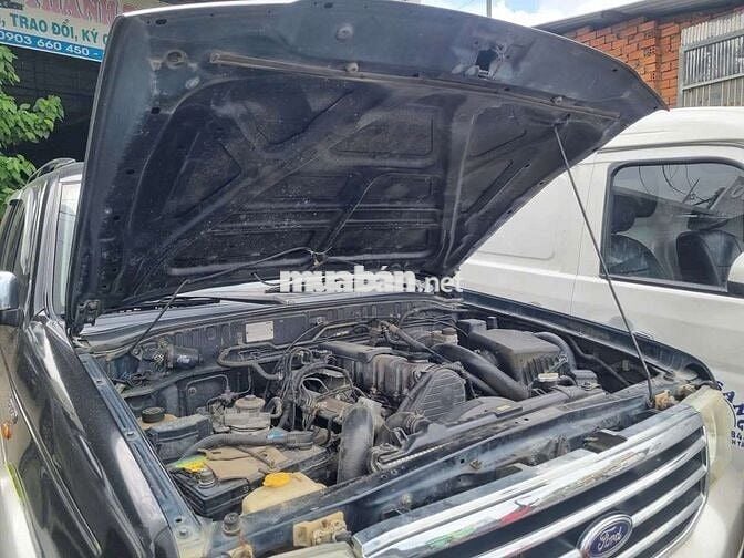 FORD EVEREST 2005 DẦU
