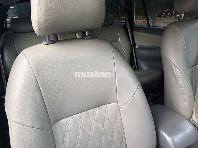 Toyota Innova 2012 E - 280000 km