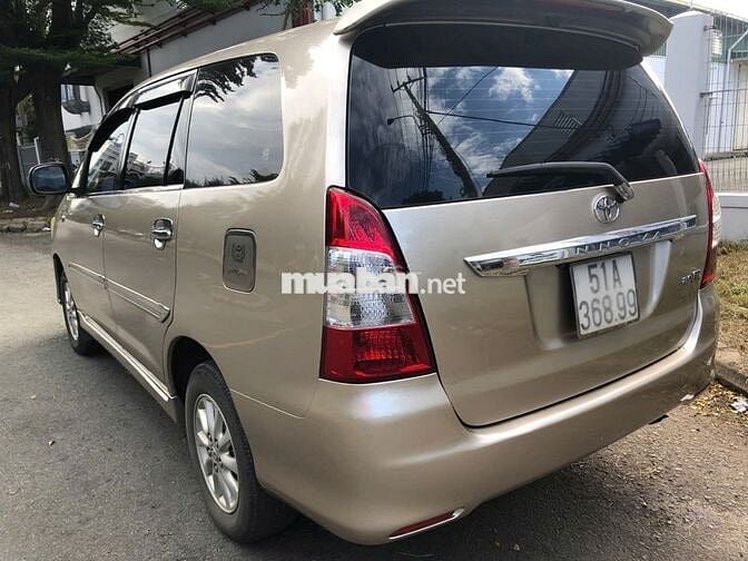 Toyota Innova 2012 E - 280000 km
