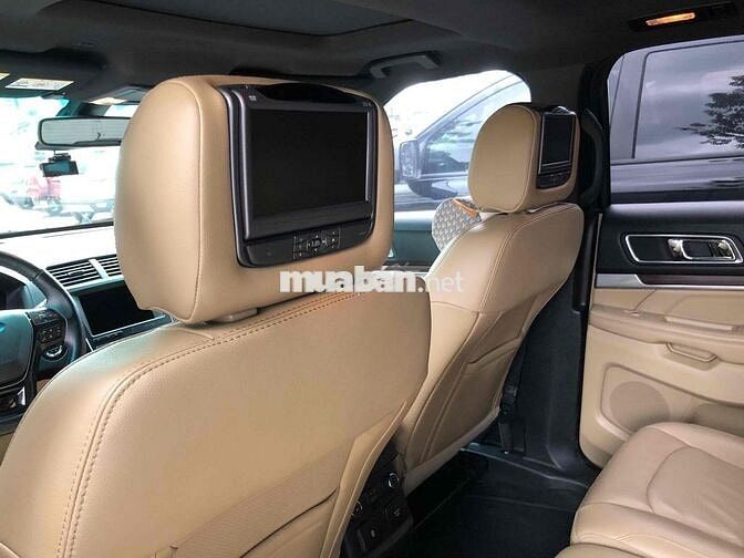 Ford Explorer 2016 xe 1 chủ, full lịch sử hãng