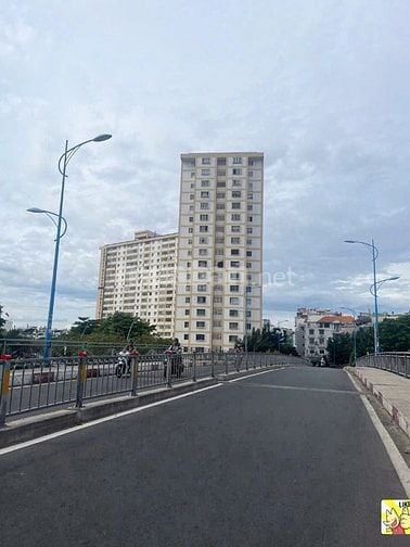 Bán Căn Hộ Miếu Nỗi 18 Tầng Đường Vũ Huy Tấn P3 Bình Thạnh 63m2 2PN 