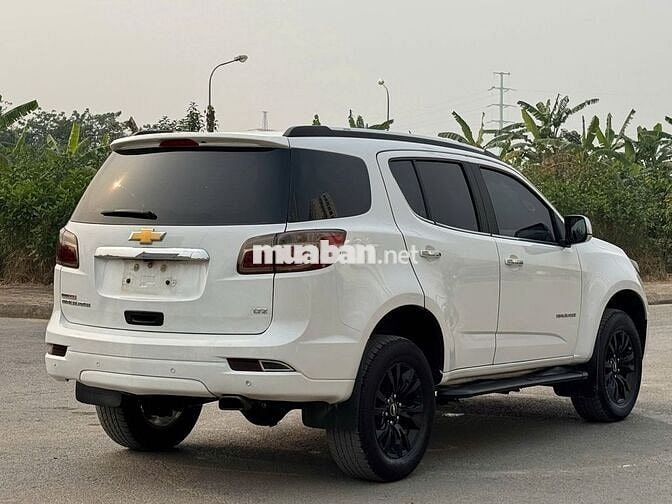 Bán Chevrolet Trailblazer LTZ 2018 4x4AT màu trắng