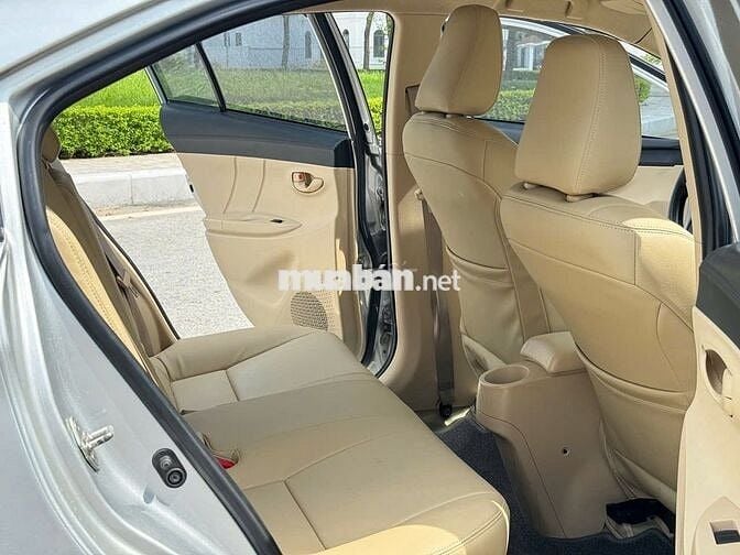 Cần bán xe Toyota Vios 2017 1.5E tên TN chính chủ