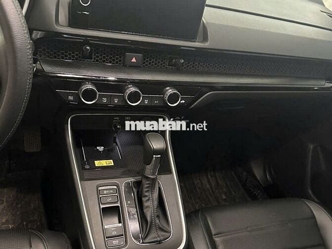 Honda CR V 2024 L - 4 ngàn km - Siêu mới