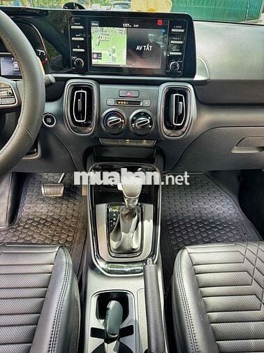 Kia Sonet 2025 Deluxe 1.5 AT - 3000 km