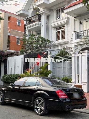 Mercedes Benz S class S63 AMG
