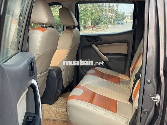Bán xe Ford Ranger 2017 XLS 2.2L 4x2 AT bao đẹp