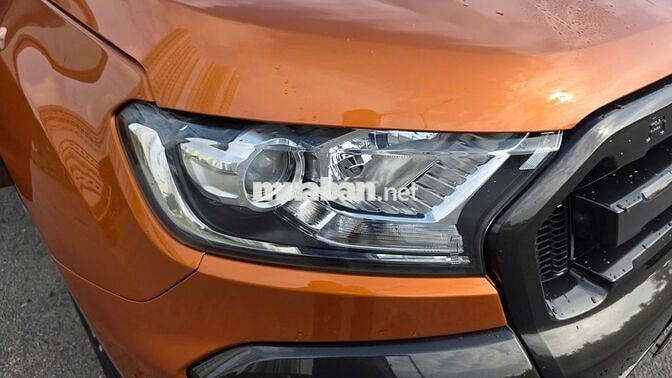 Bán xe Ford Ranger Wildtrak 2015 3.2 4x4AT màu cam