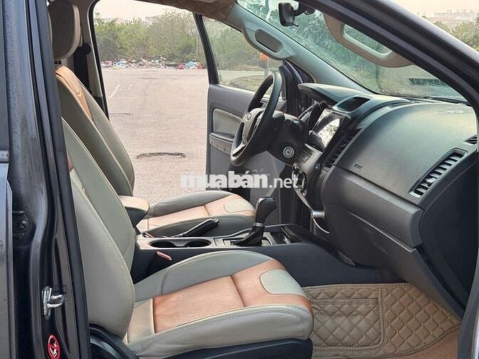 Bán xe Ford Ranger 2017 XLS 2.2L 4x2 AT bao đẹp