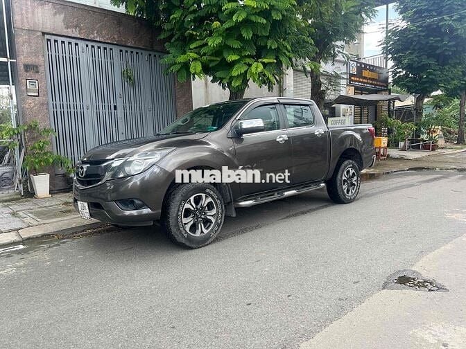 Mazda BT 50 2018 số tự động máy dầu 1 cầu