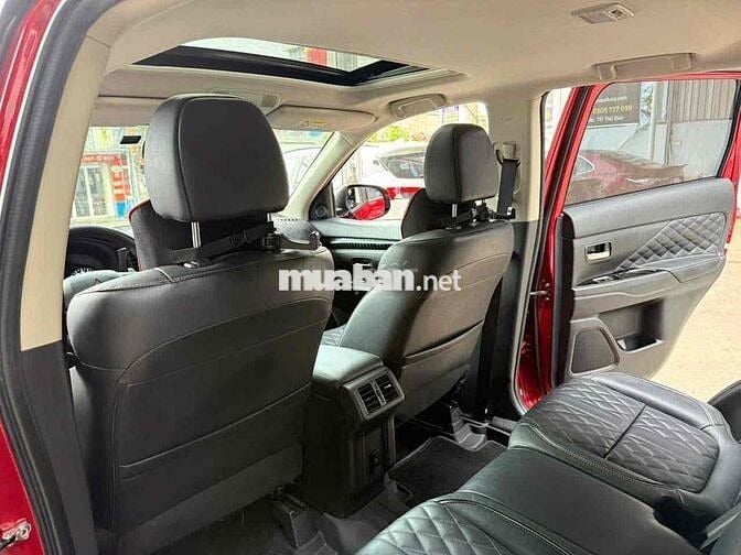 Mitsubishi Outlander 22/23 Premium 2.0 CVT - 12000