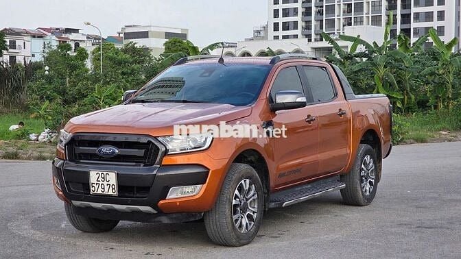 Bán xe Ford Ranger Wildtrak 2015 3.2 4x4AT màu cam