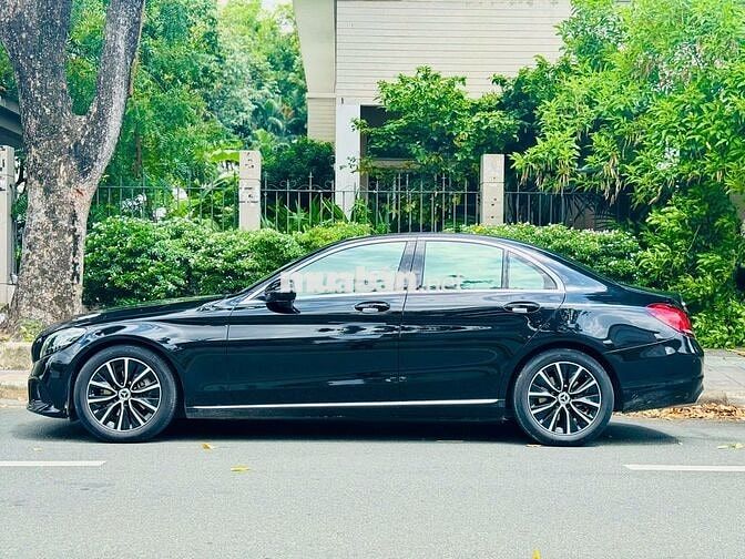 Mercedes C200 Facelift SX 2019 đen kem siêu đẹp