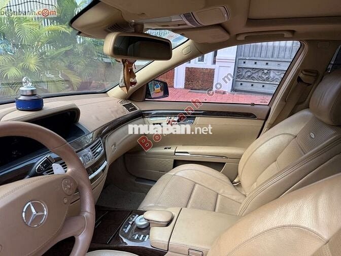 Mercedes Benz S class S63 AMG