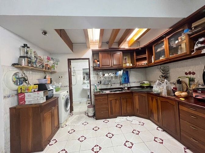Bán Căn Hộ Miếu Nỗi 18 Tầng Đường Vũ Huy Tấn P3 Bình Thạnh 63m2 2PN 
