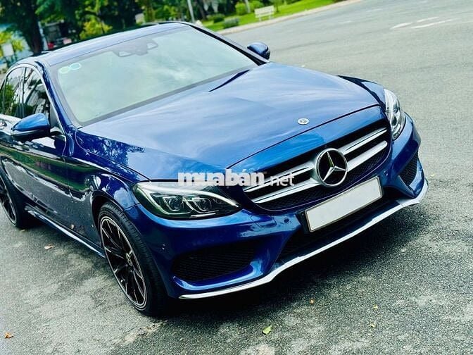 Mercedes Benz C Class 2017 C300 AMG - 60000 km