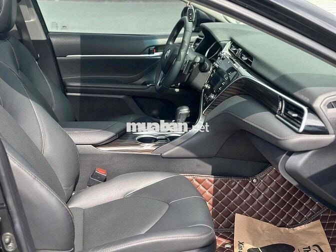 Toyota Camry 2019 2.5Q - 38000 km