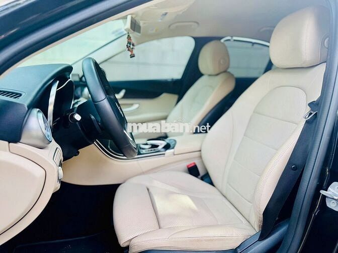 Mercedes C200 Facelift SX 2019 đen kem siêu đẹp