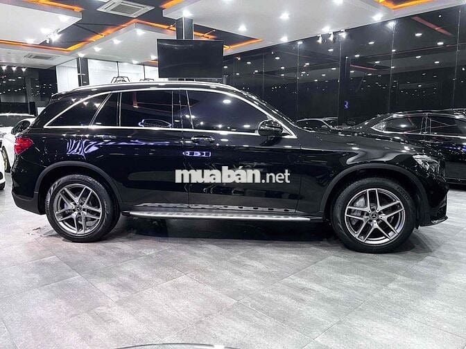 Mercedes Benz GLC 300 Model 2019 4MATIC - 63000 km