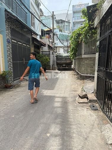 Bán nhà nát hxh Nguyễn Thái Sơn p1,Q.Gò Vấp,dt: 8x8,5m giá: 6,3 tỷ