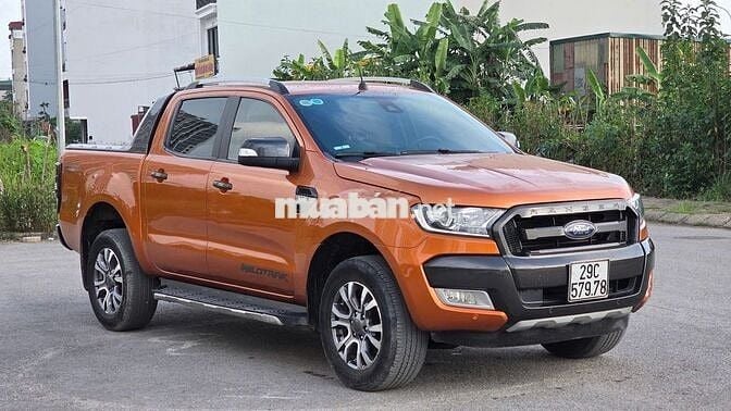 Bán xe Ford Ranger Wildtrak 2015 3.2 4x4AT màu cam