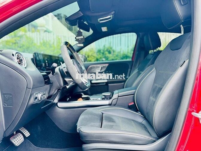 Mercedes GLA45S nhập Đức 2022 siêu lướt 4,500 Km