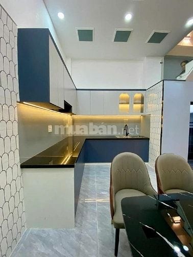 CẦN BÁN GẤP NHÀ HUỲNH VĂN BÁNH, PHÚ NHUẬN, ĐANG CHO THUÊ, BỚT TÍ LỘC 