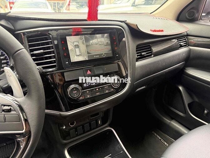 Mitsubishi Outlander 2019 2.0 CVT Premium - 70000