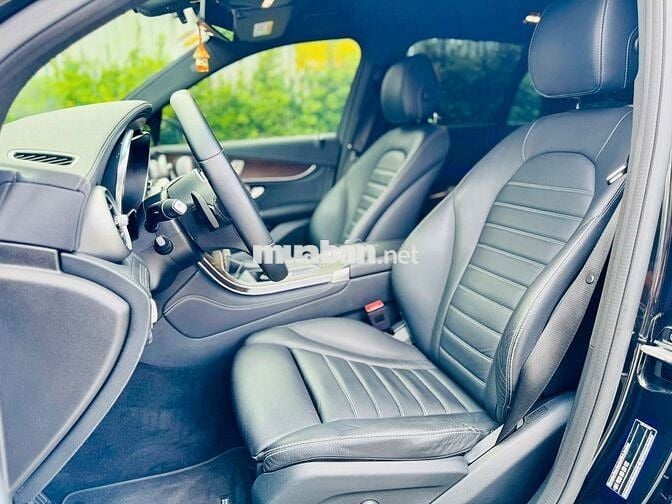 Mercedes GLC200 4Matic SX2020 xe đẹp cam kết chuẩn